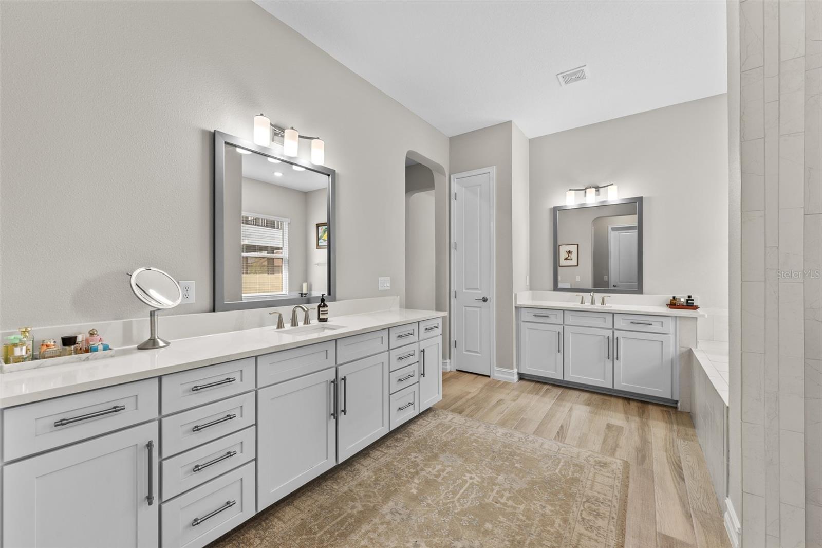 Image 19 of 50 For 6009 Marsh Trail Drive