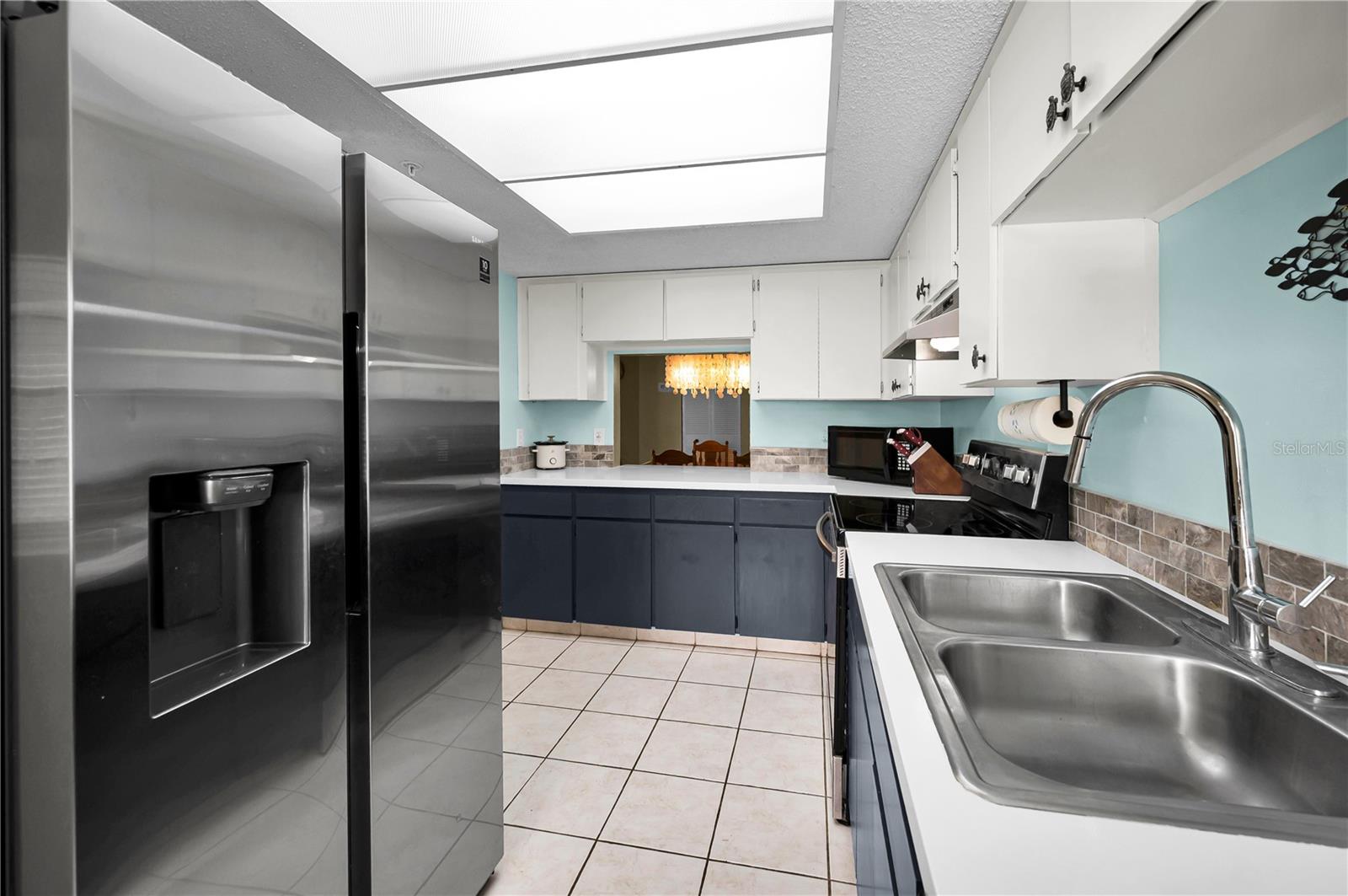 Image 32 of 71 For 18325 Gulf Boulevard 308