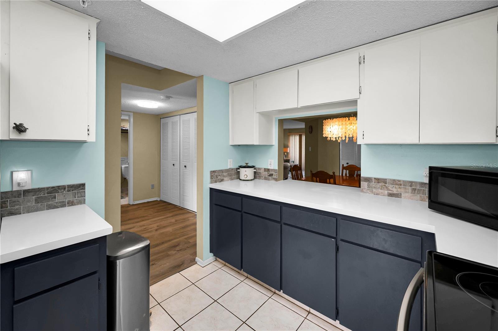 Image 33 of 71 For 18325 Gulf Boulevard 308