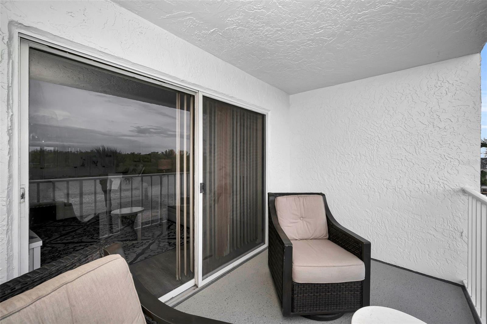 Image 41 of 71 For 18325 Gulf Boulevard 308