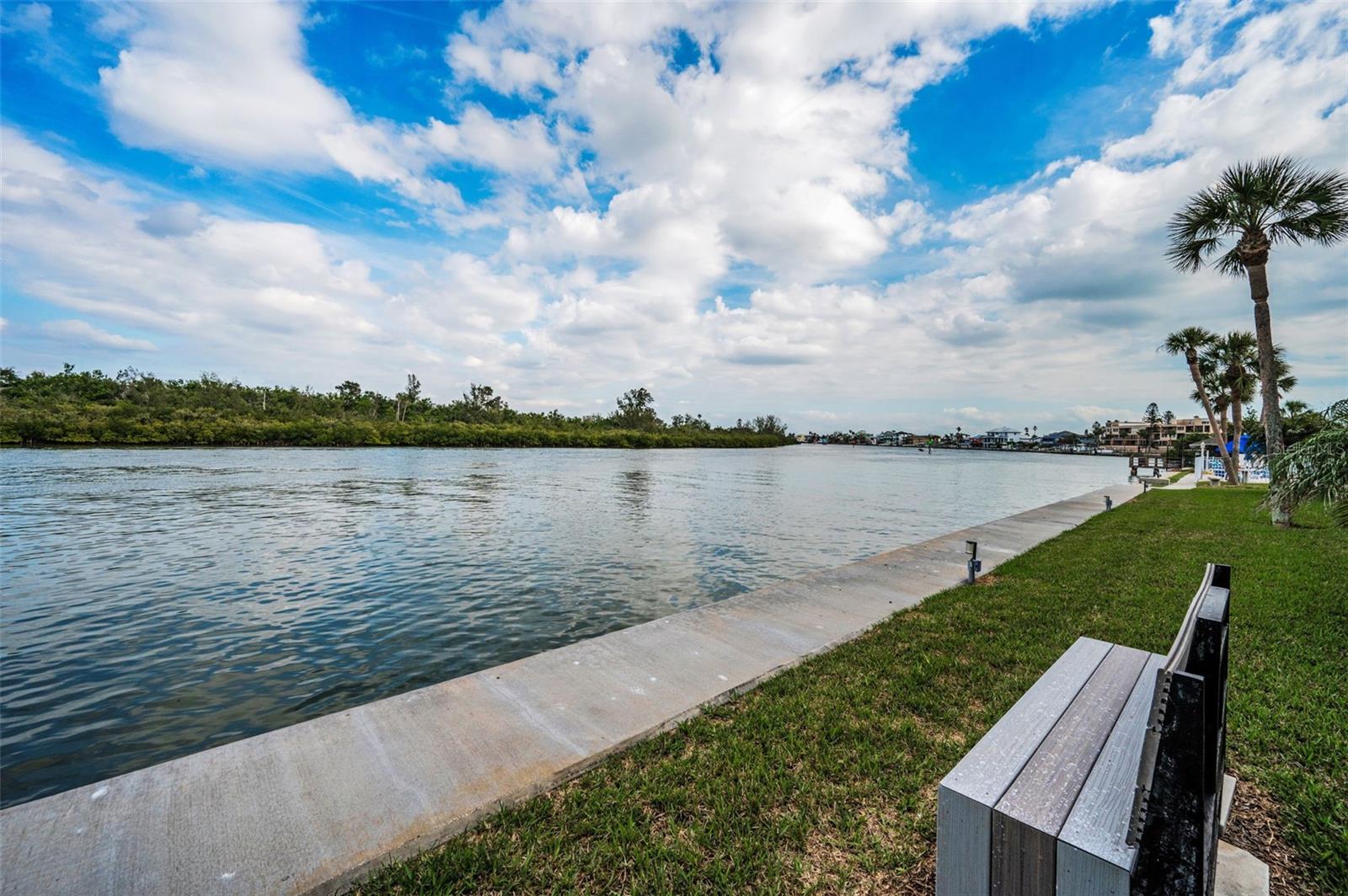 Image 52 of 71 For 18325 Gulf Boulevard 308