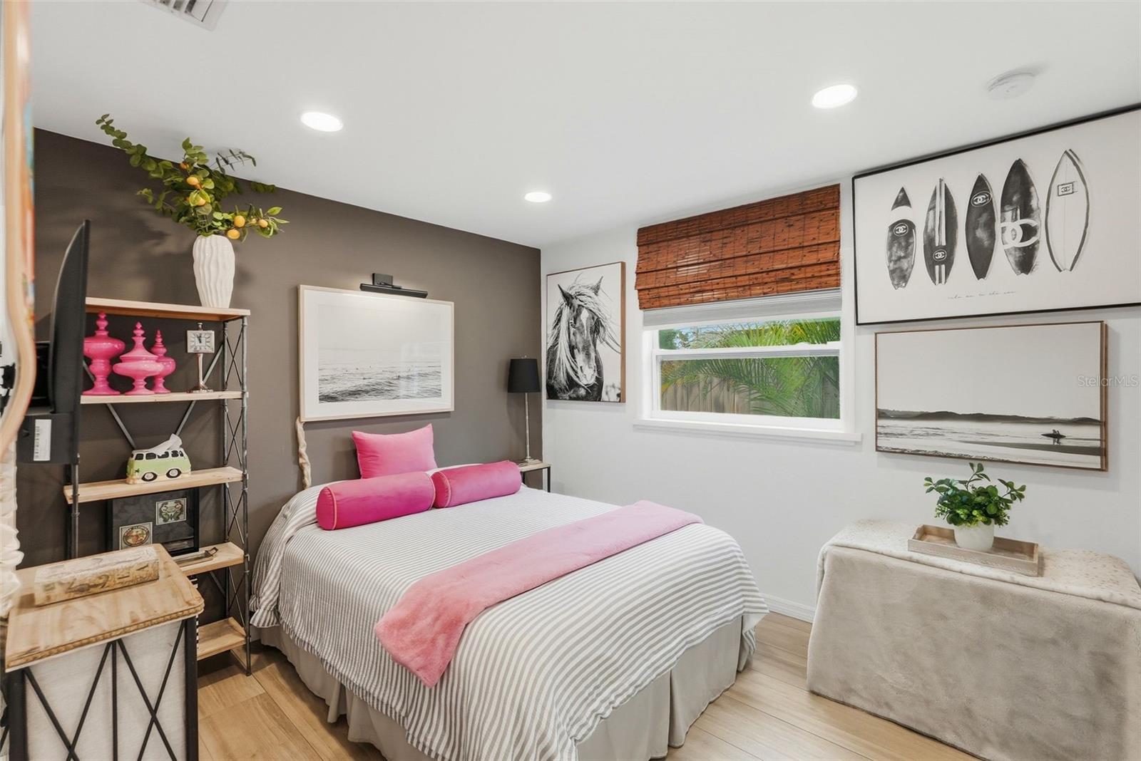 Image 20 of 41 For 3698 61st Way N