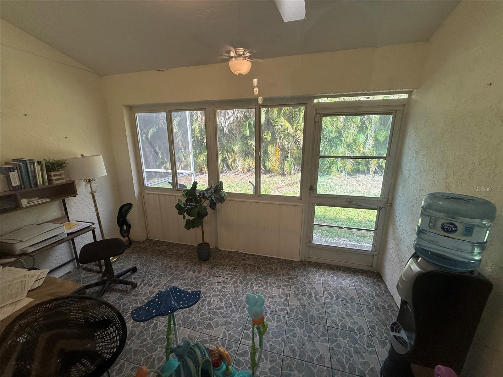 Image 14 of 17 For 5647 Monte Rosso Road