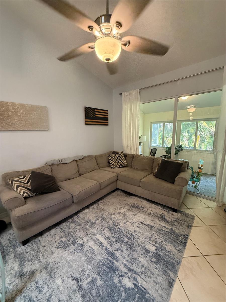 Image 5 of 17 For 5647 Monte Rosso Road