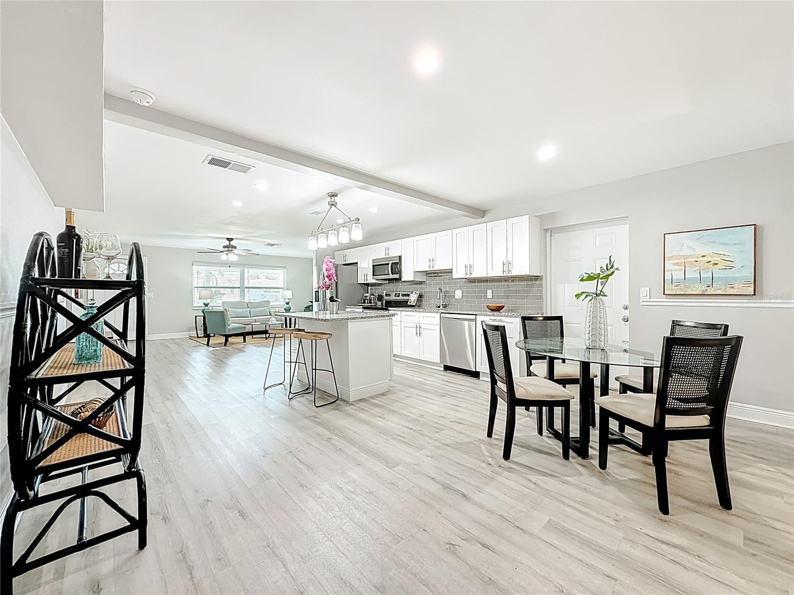 Image 23 of 58 For 11303 122nd Terrace