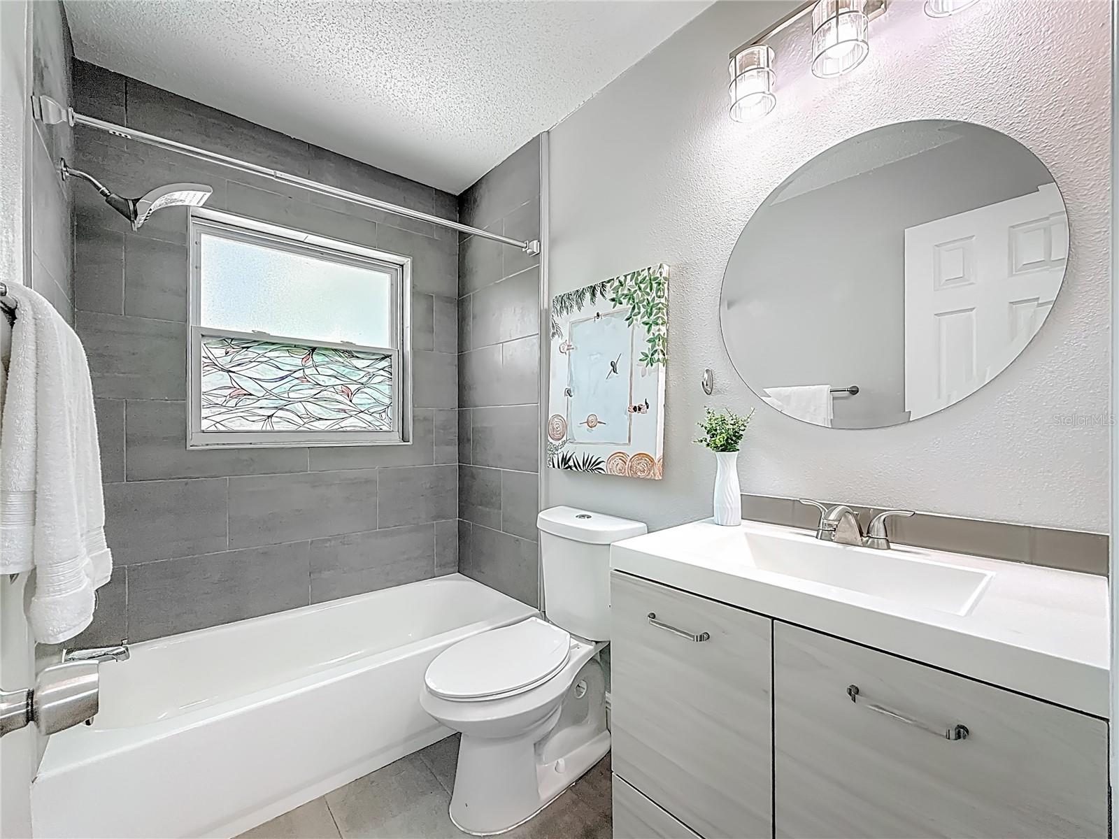 Image 40 of 58 For 11303 122nd Terrace