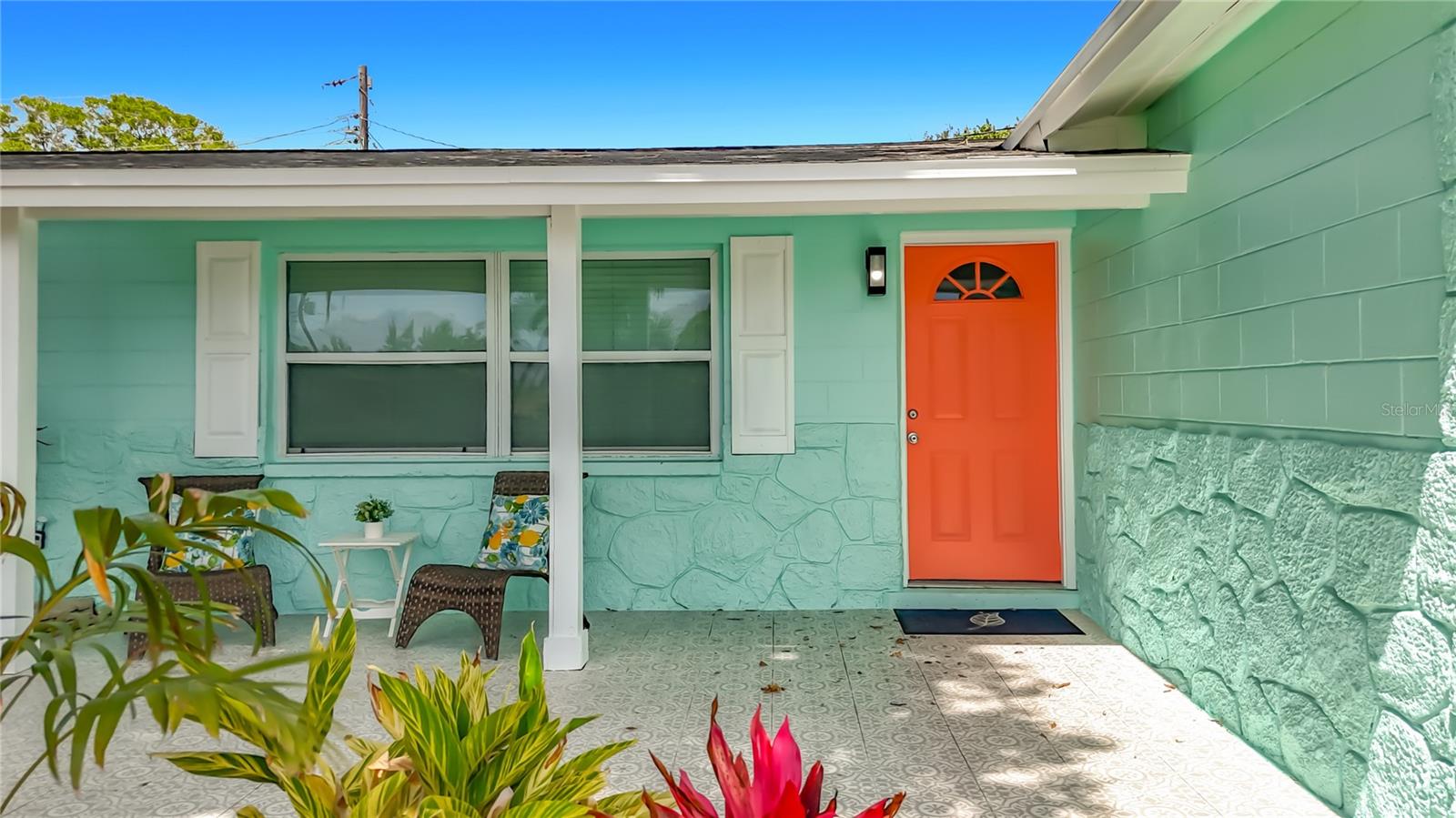 Image 6 of 58 For 11303 122nd Terrace