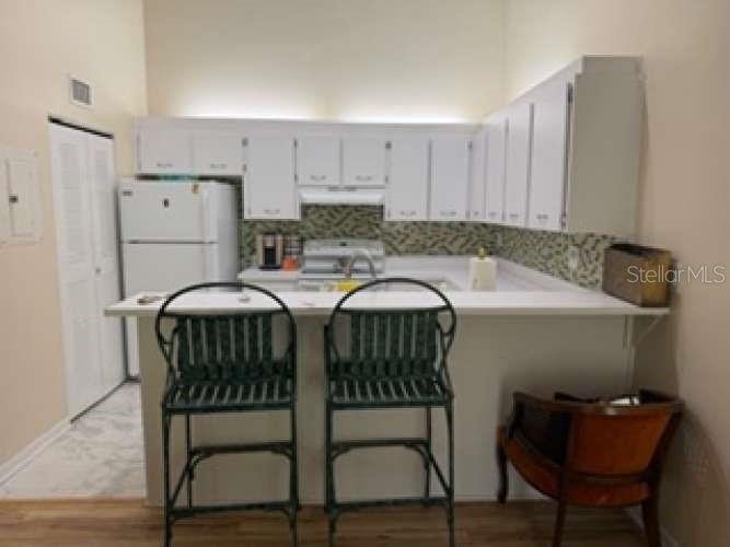 Image 11 of 22 For 3301 Crystal Court E O