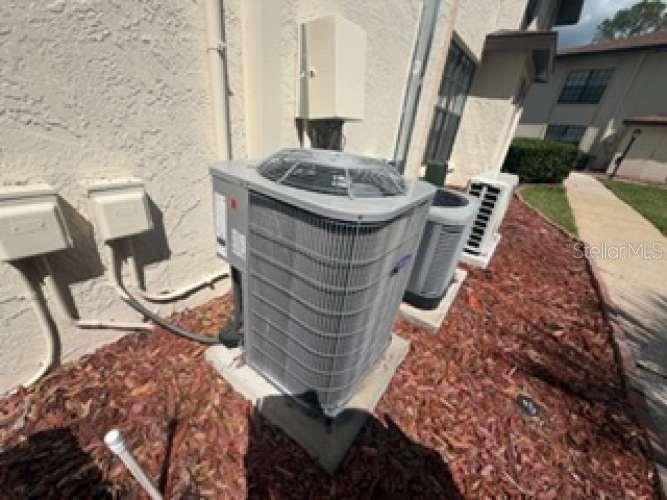 Image 5 of 22 For 3301 Crystal Court E O