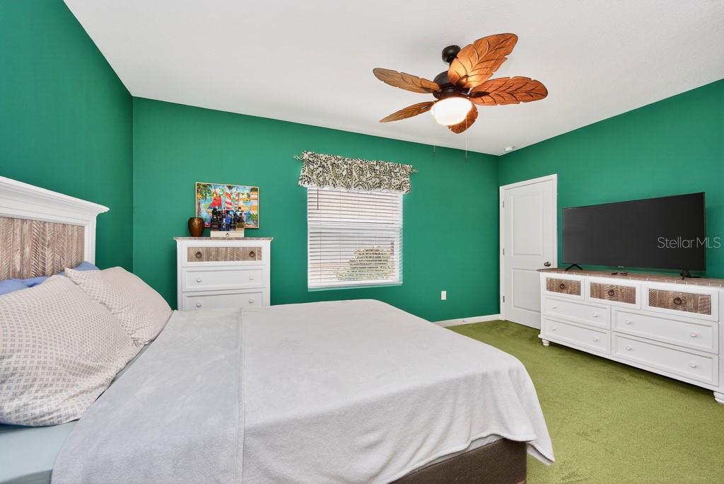 Image 18 of 45 For 2914 Suncoast Blend Drive