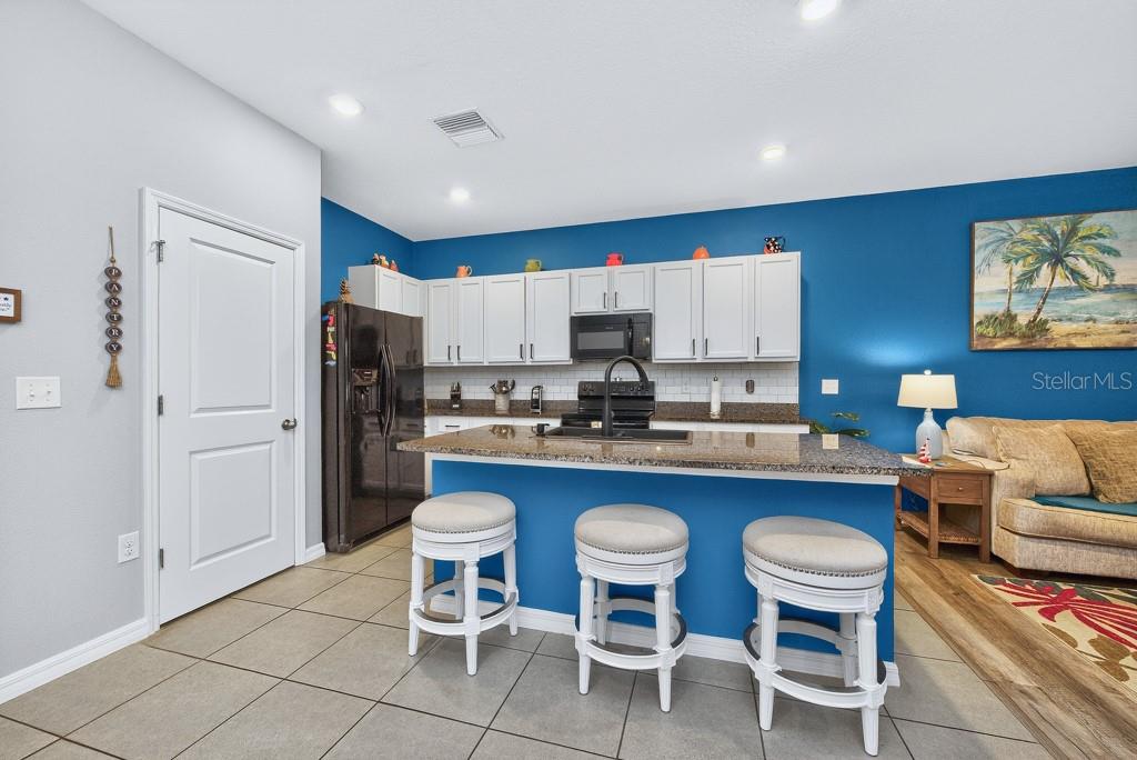 Image 6 of 45 For 2914 Suncoast Blend Drive