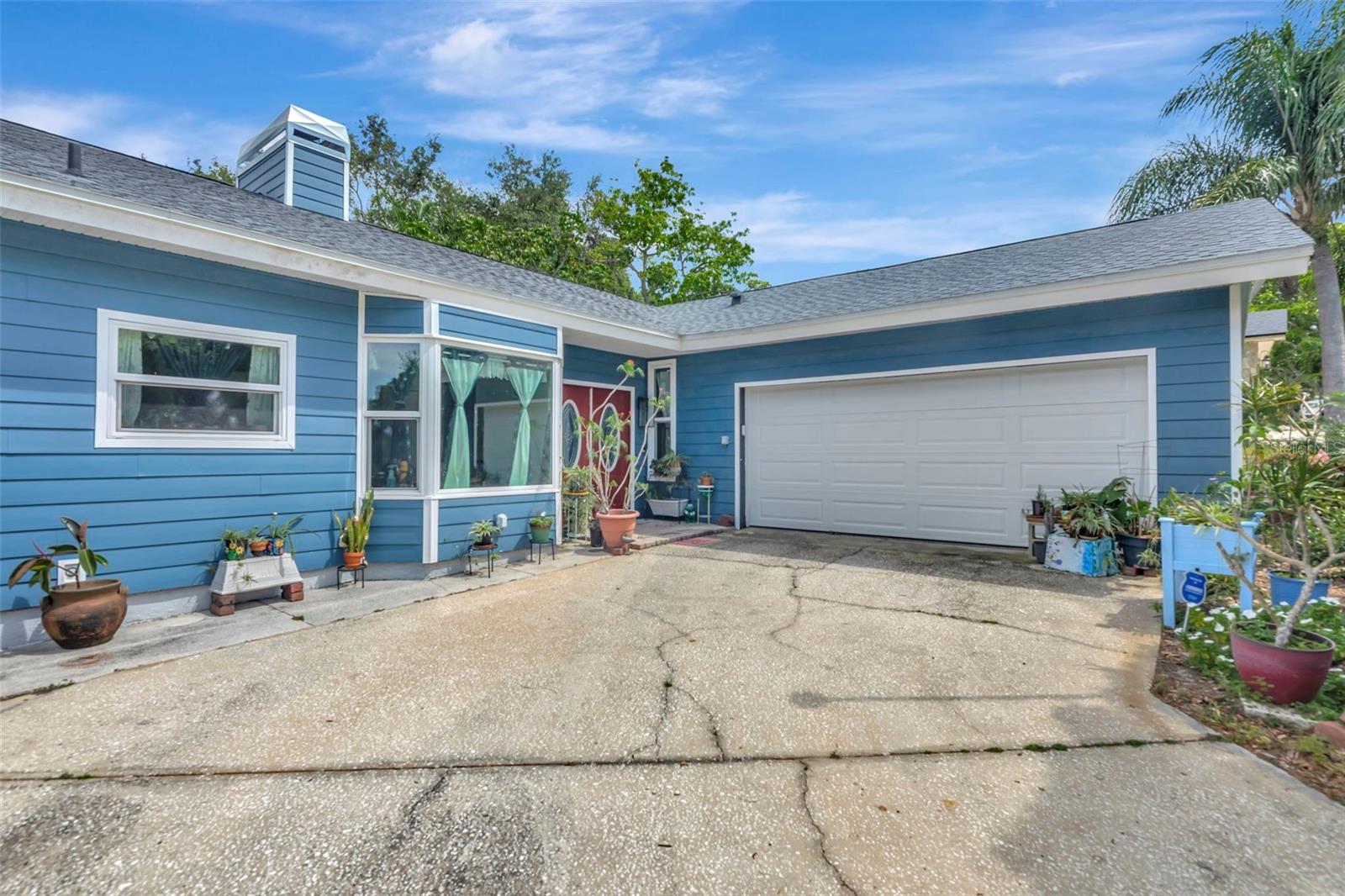 Image 2 of 42 For 220 Normandy Circle W