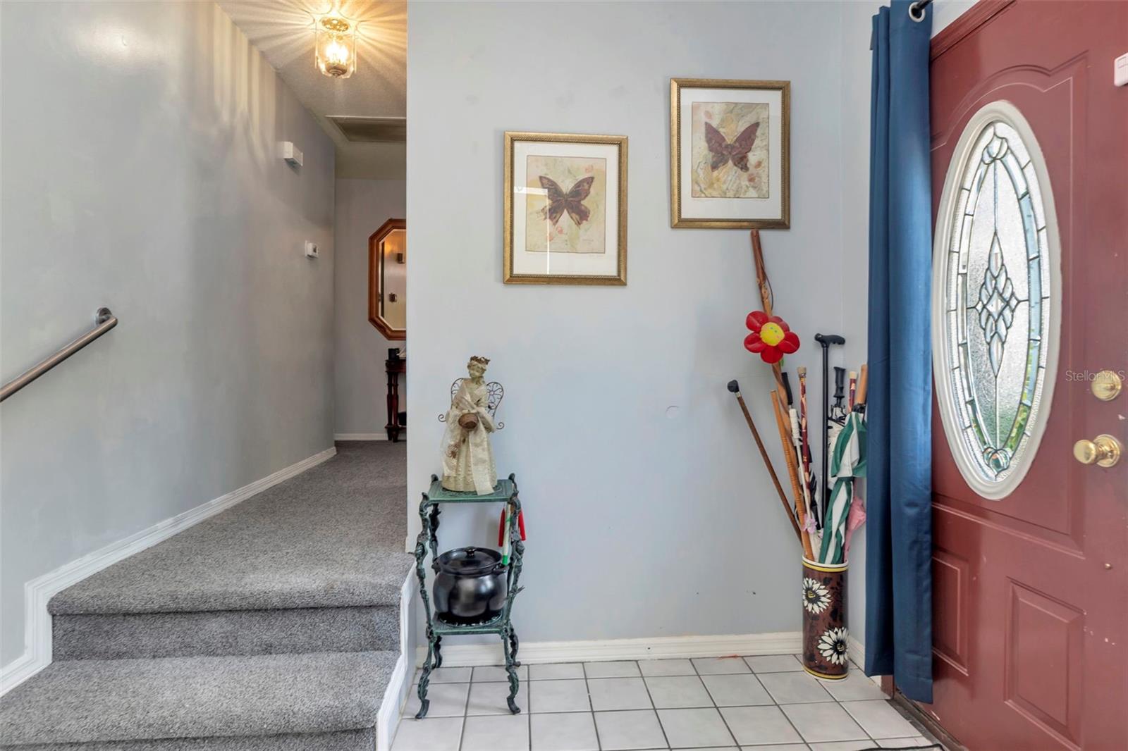 Image 29 of 42 For 220 Normandy Circle W