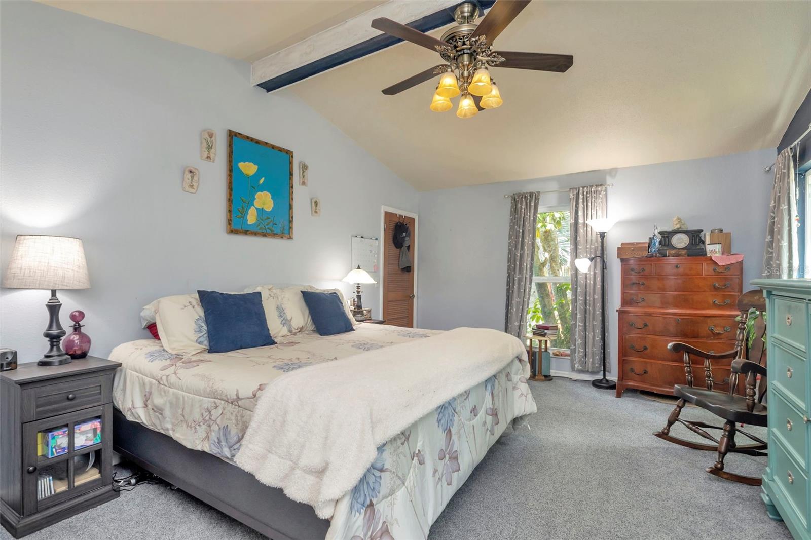 Image 32 of 42 For 220 Normandy Circle W