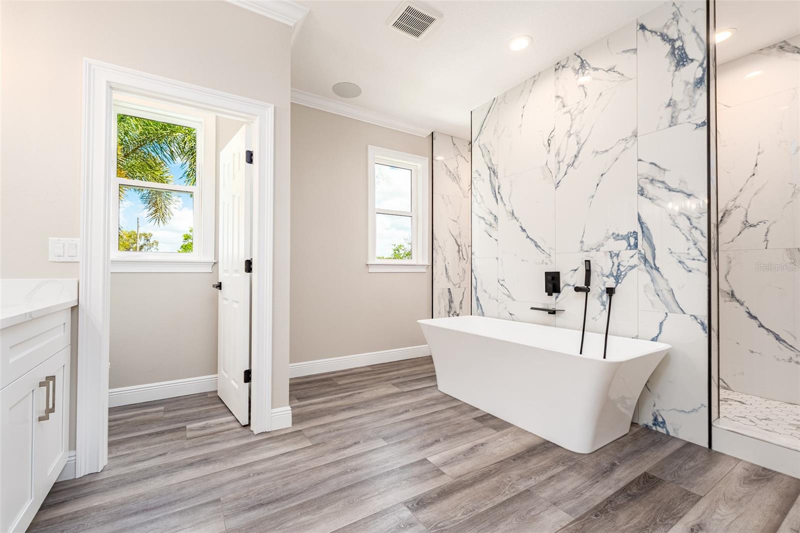 Image 22 of 89 For 8717 Driftwood Drive