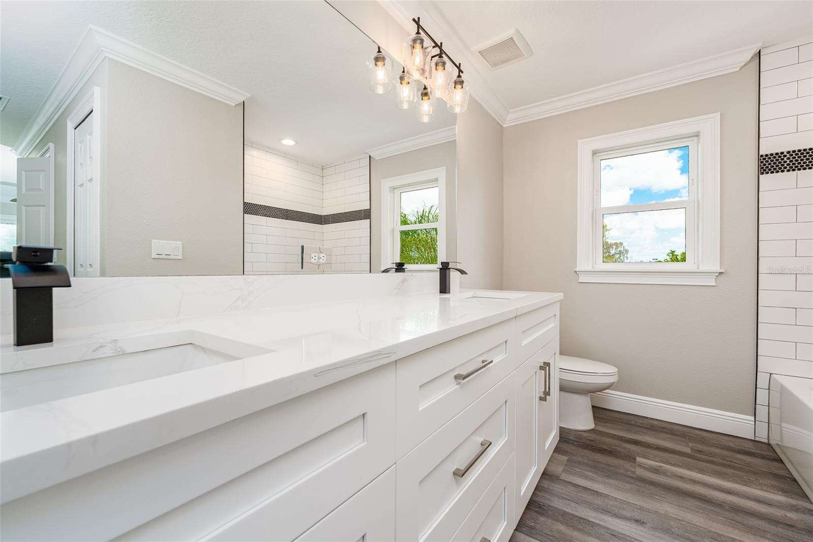 Image 42 of 89 For 8717 Driftwood Drive