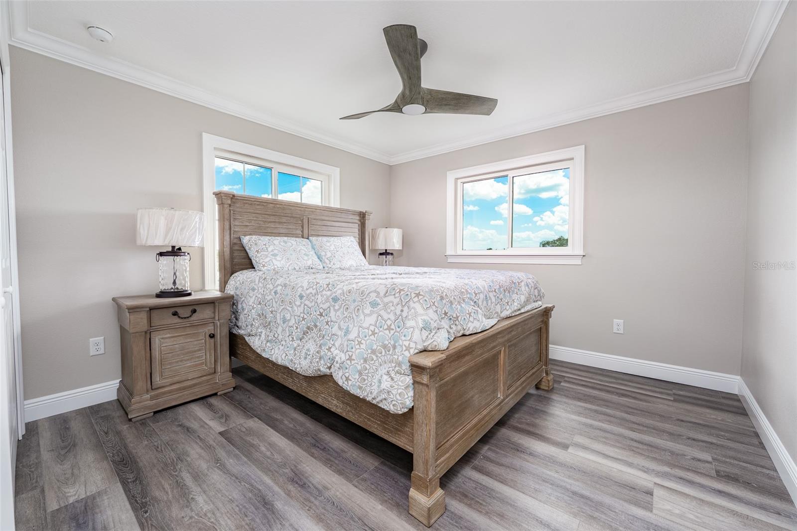 Image 44 of 89 For 8717 Driftwood Drive