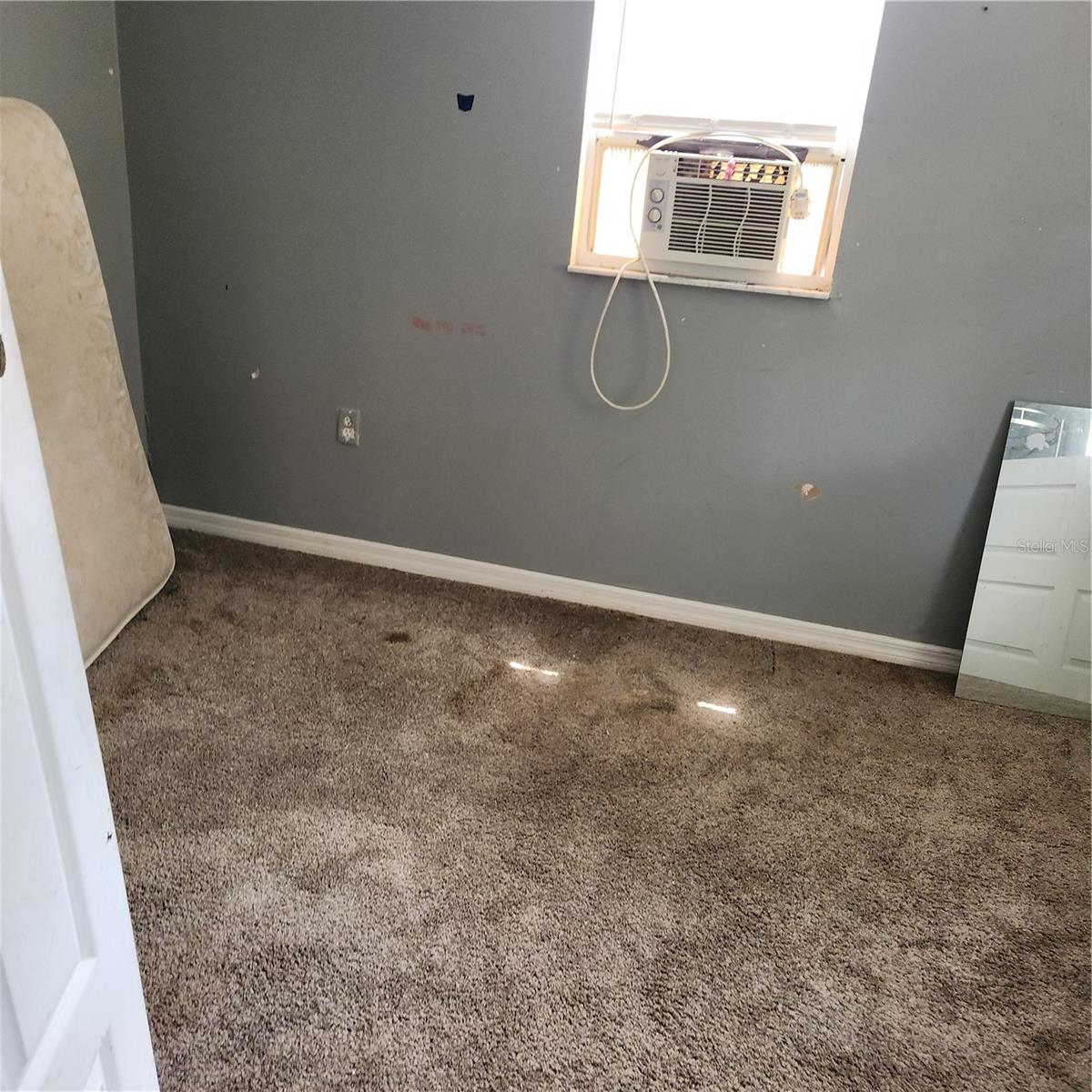 Image 9 of 25 For 26739 Foamflower Boulevard