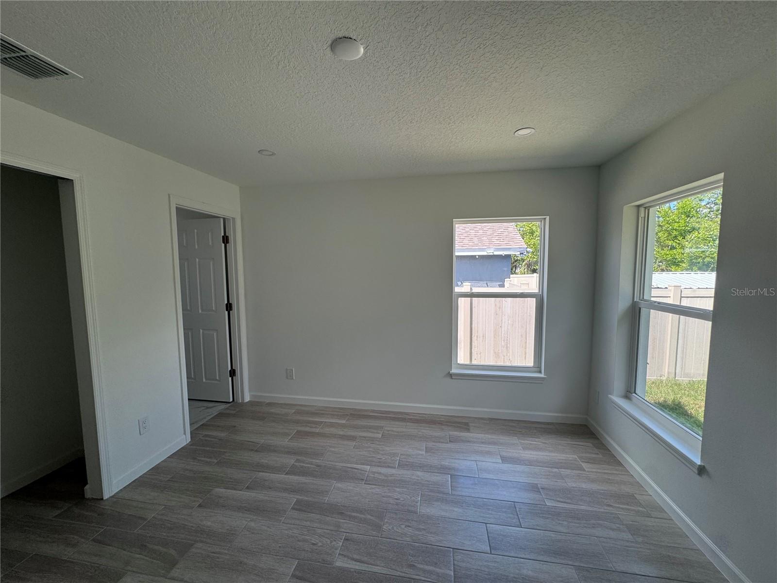 Image 10 of 12 For 4210 Cayuga Street