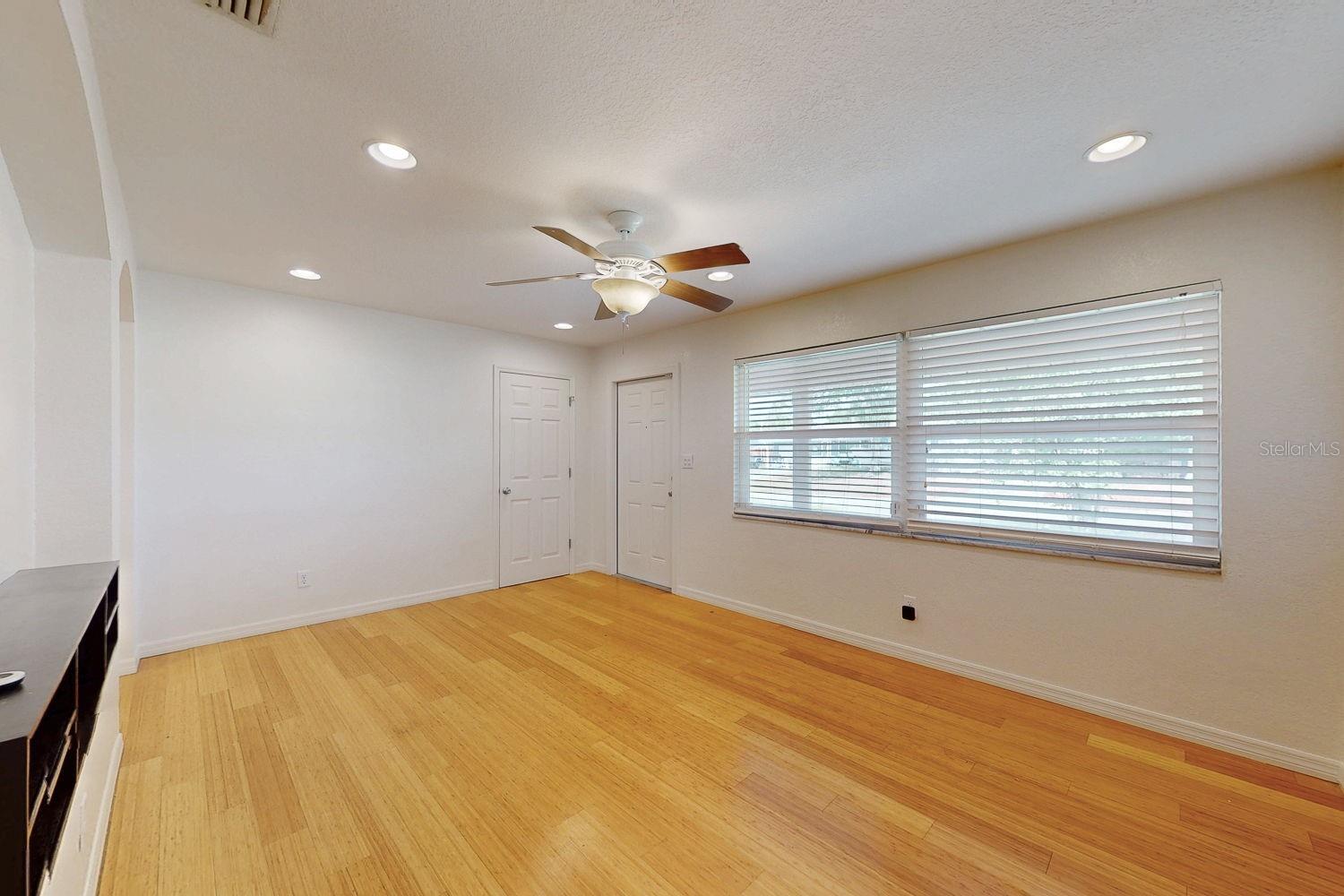 Image 18 of 81 For 6642 27th Street N