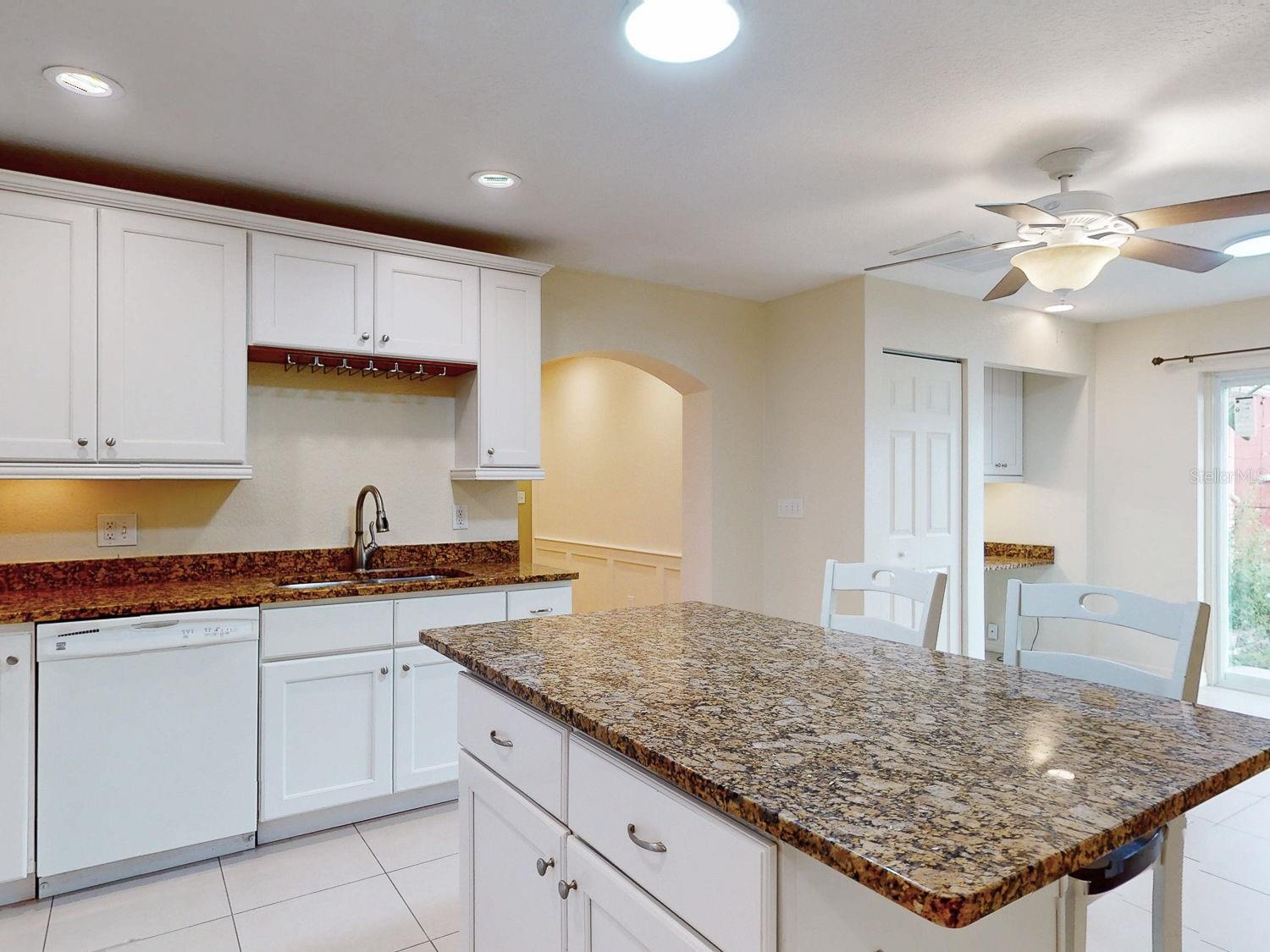 Image 23 of 81 For 6642 27th Street N