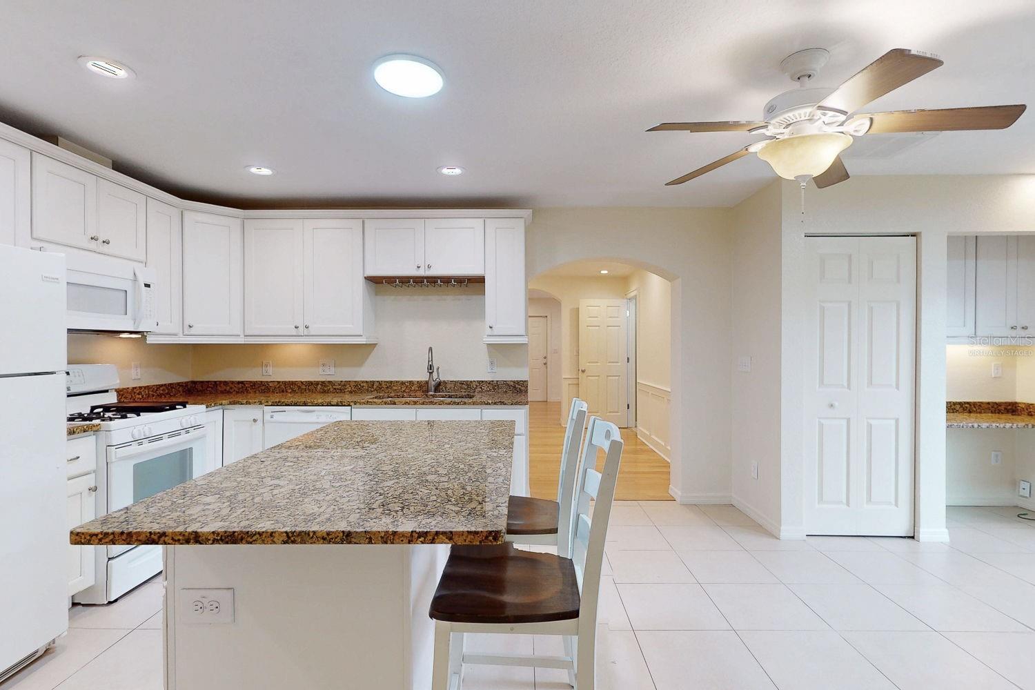 Image 25 of 81 For 6642 27th Street N