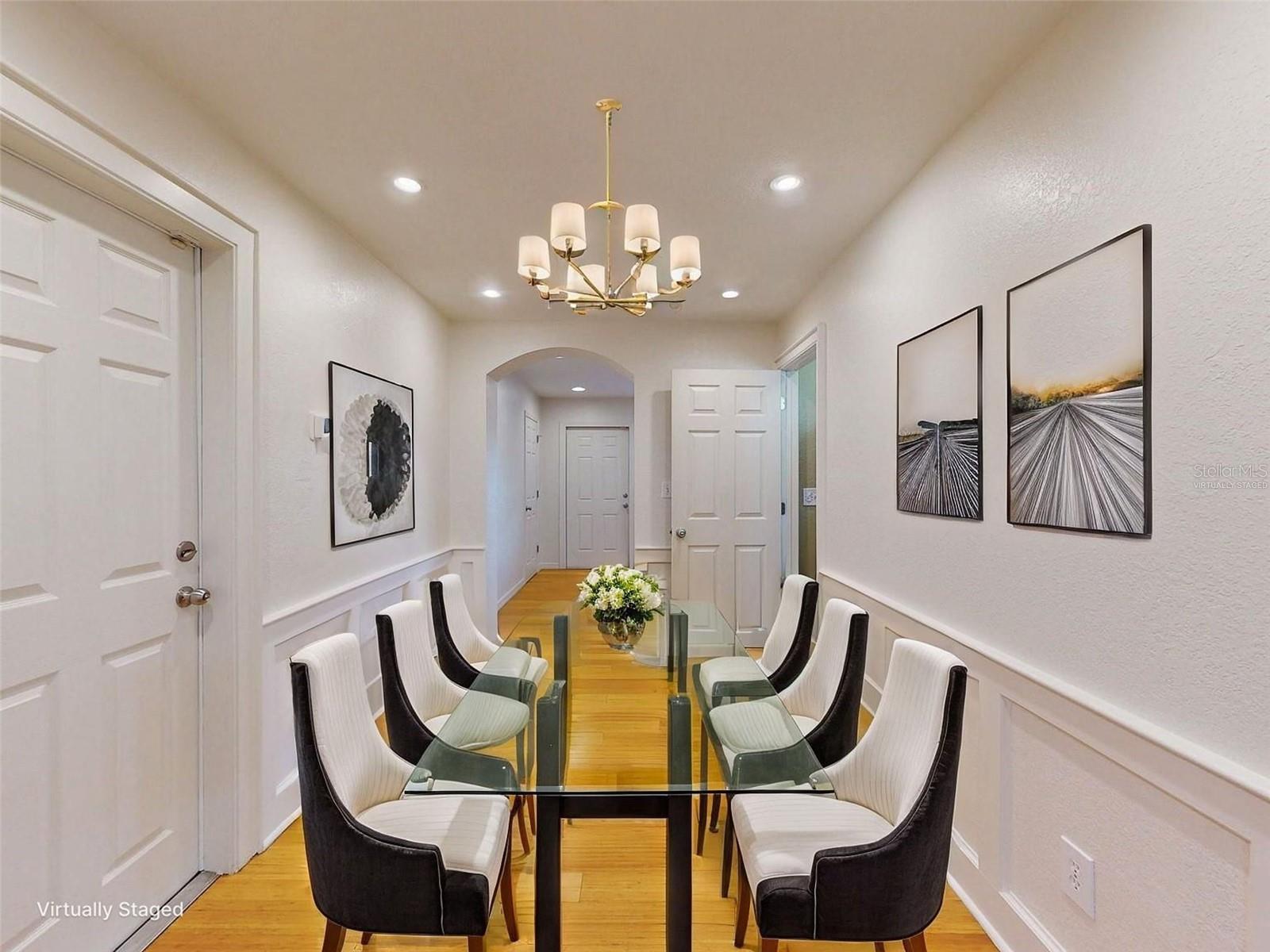 Image 33 of 81 For 6642 27th Street N