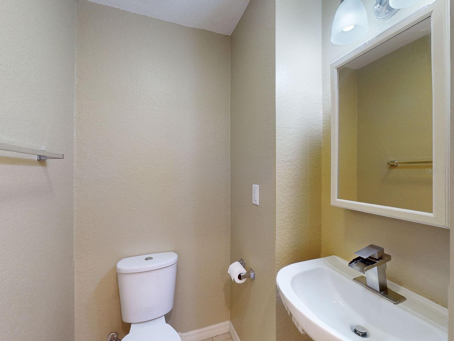 Image 38 of 81 For 6642 27th Street N