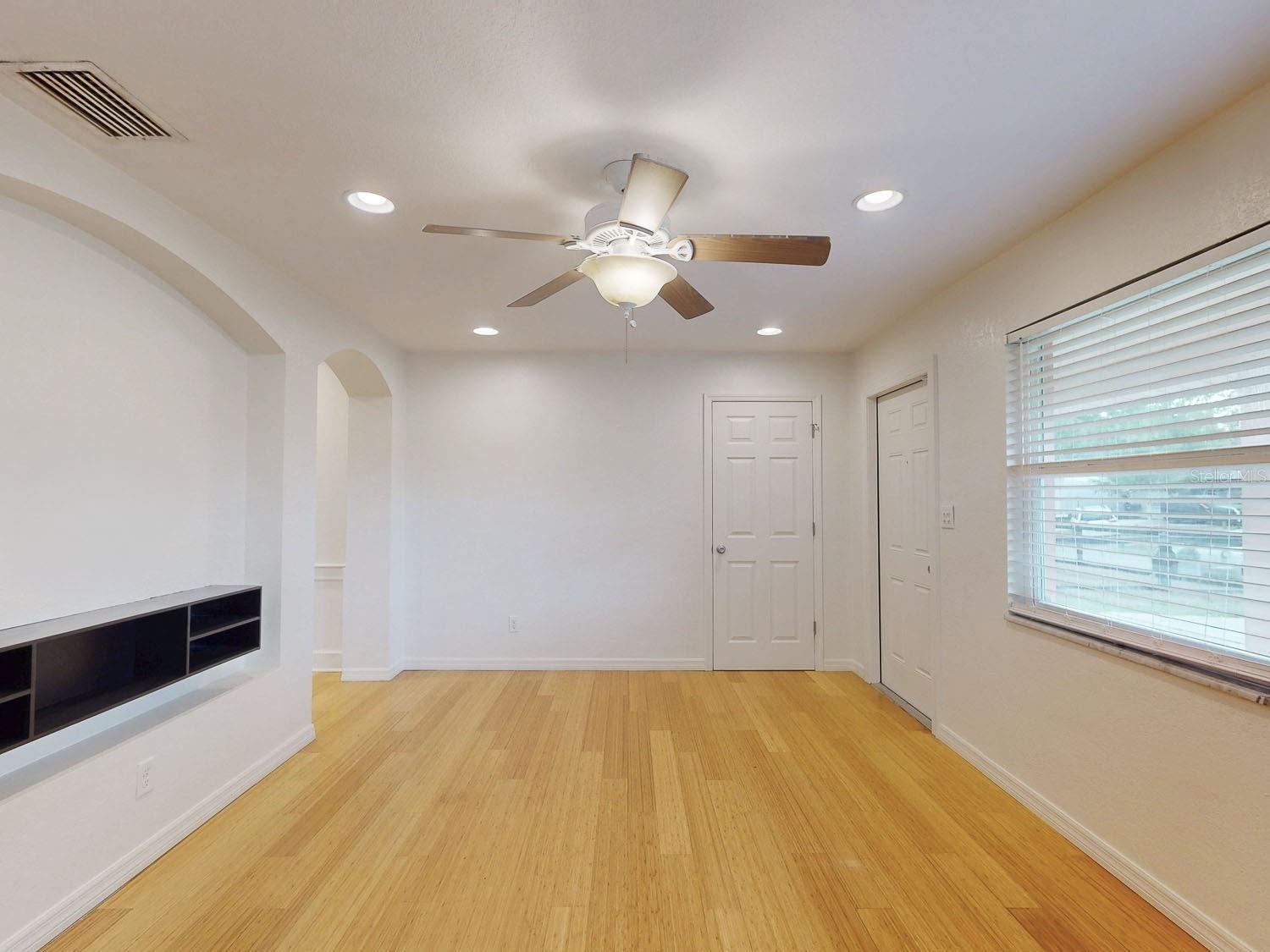 Image 9 of 81 For 6642 27th Street N