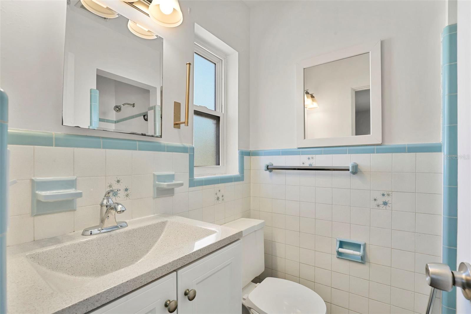 Image 18 of 44 For 1700 63rd Street N