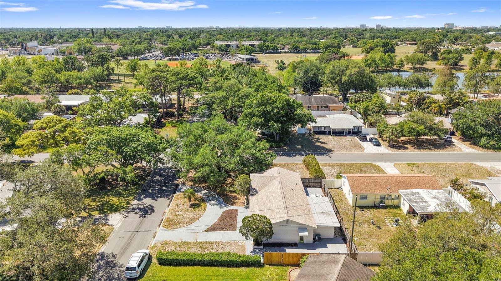 Image 35 of 44 For 1700 63rd Street N