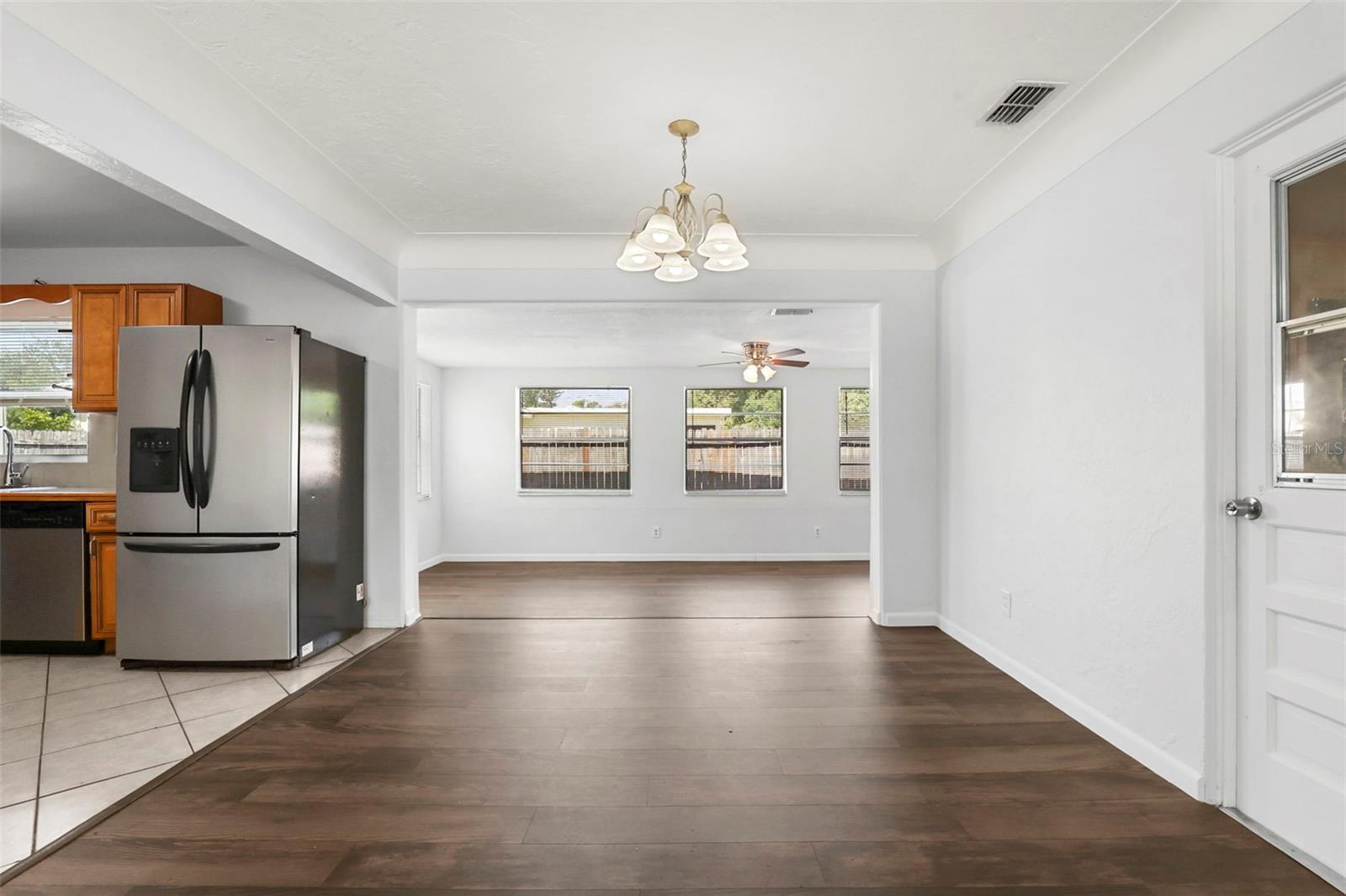 Image 5 of 44 For 1700 63rd Street N