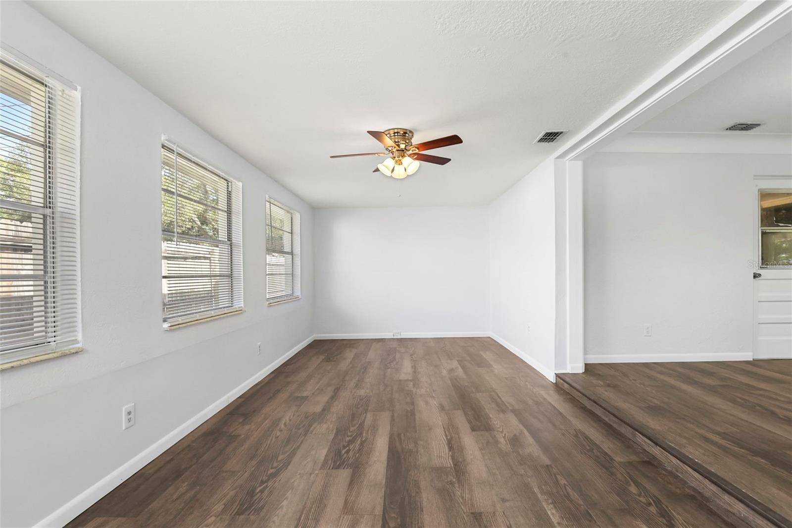 Image 8 of 44 For 1700 63rd Street N