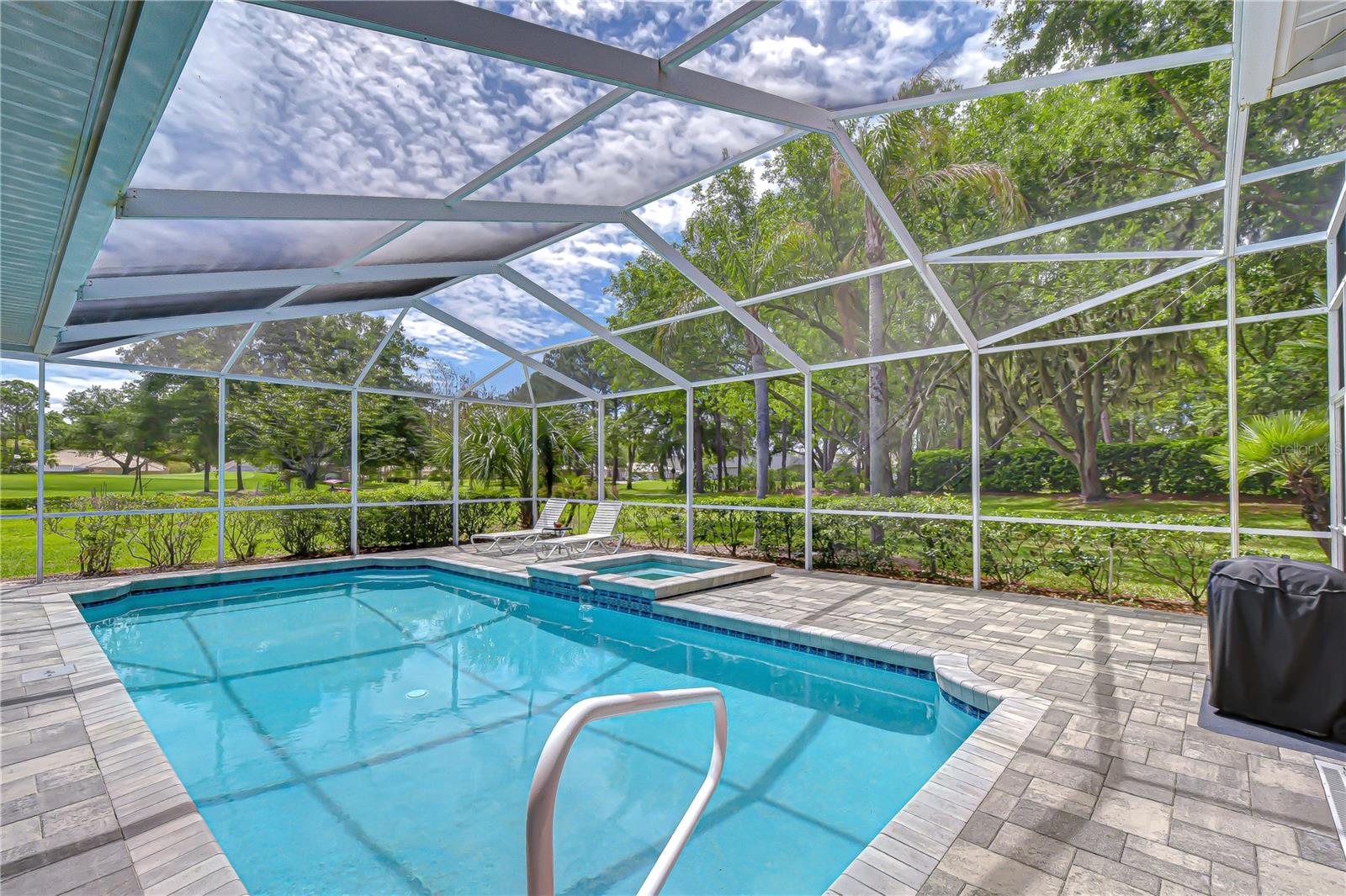 Image 2 of 41 For 5201 Laurel Pointe Drive