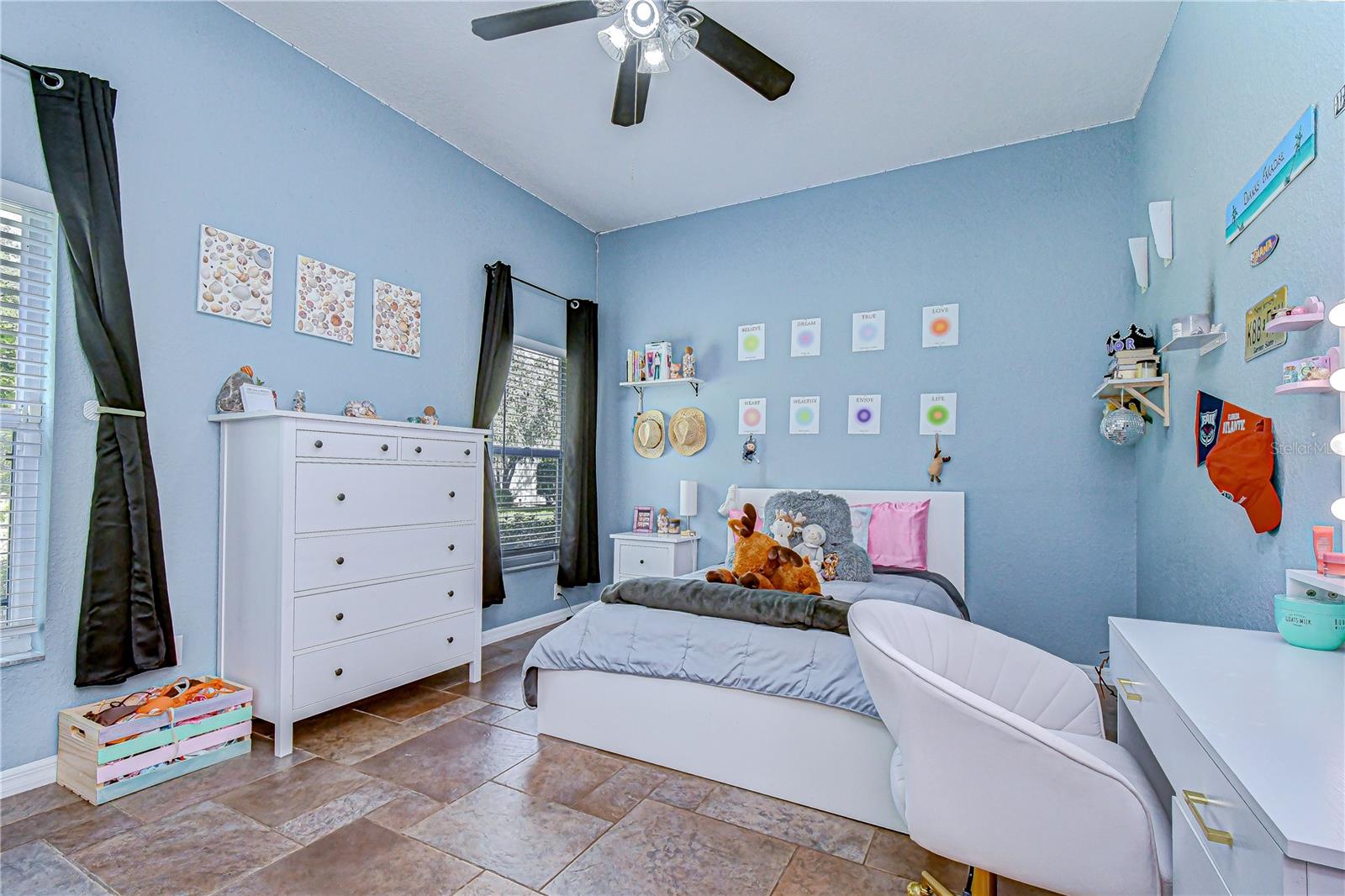 Image 20 of 41 For 5201 Laurel Pointe Drive