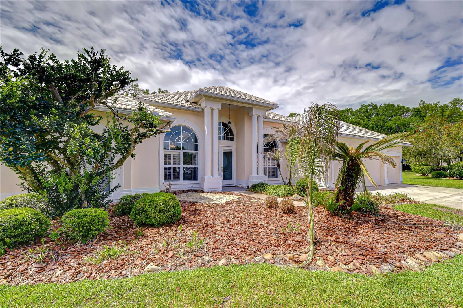 Image 33 of 41 For 5201 Laurel Pointe Drive