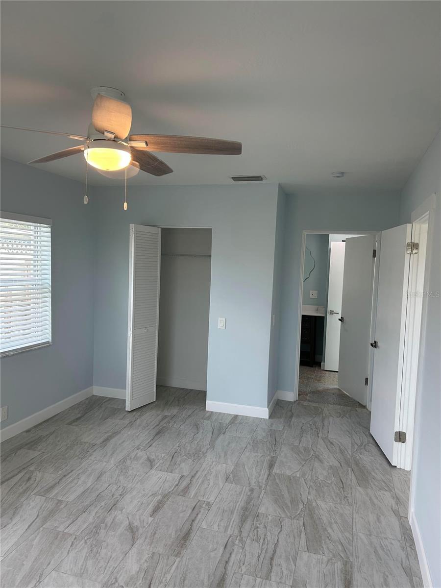 Image 10 of 29 For 717 Sunset Cove