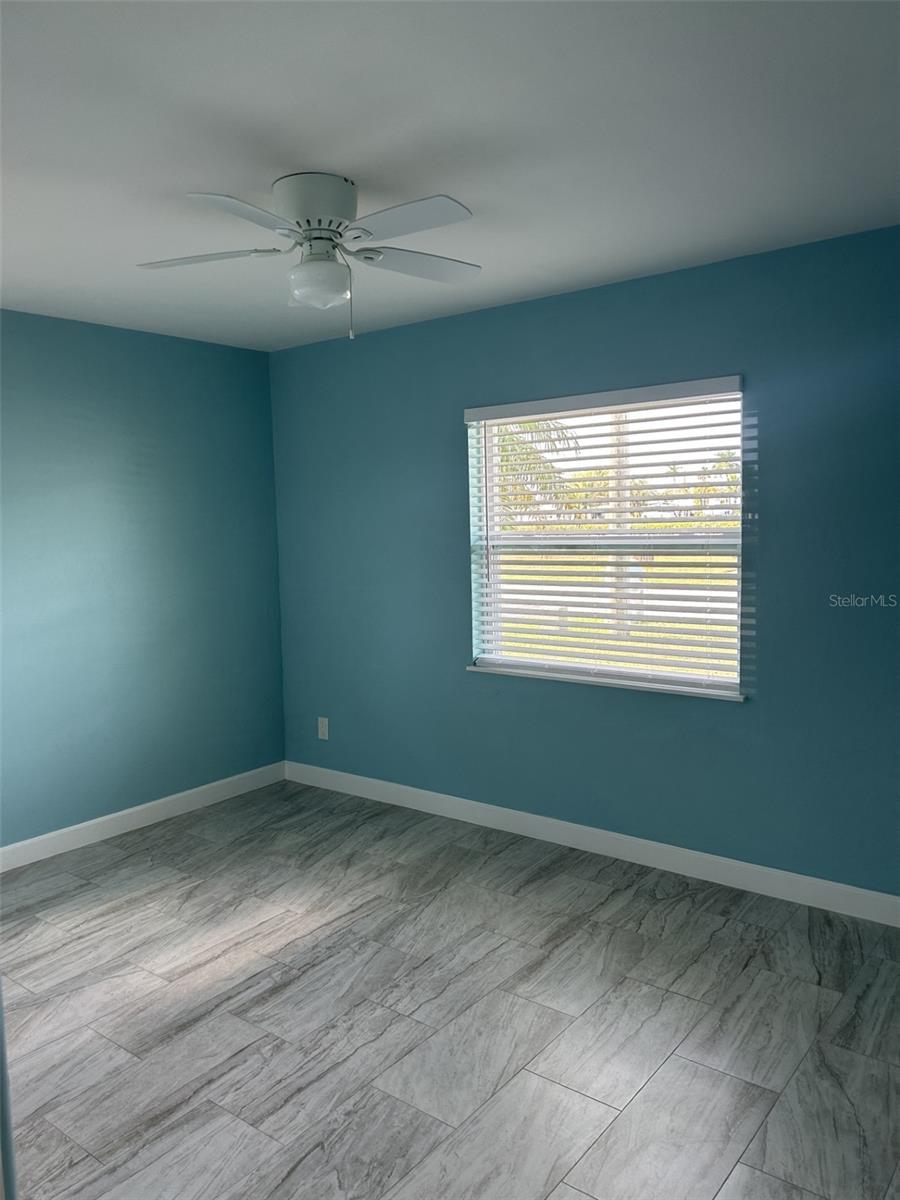 Image 14 of 29 For 717 Sunset Cove