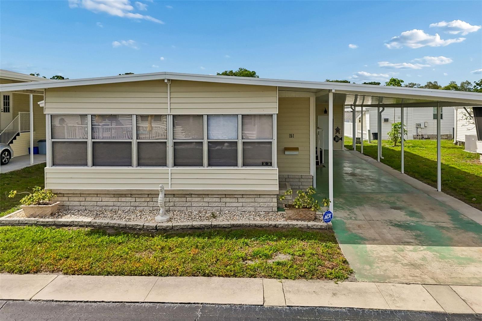 Image 46 of 69 For 12651 Seminole Boulevard 15i