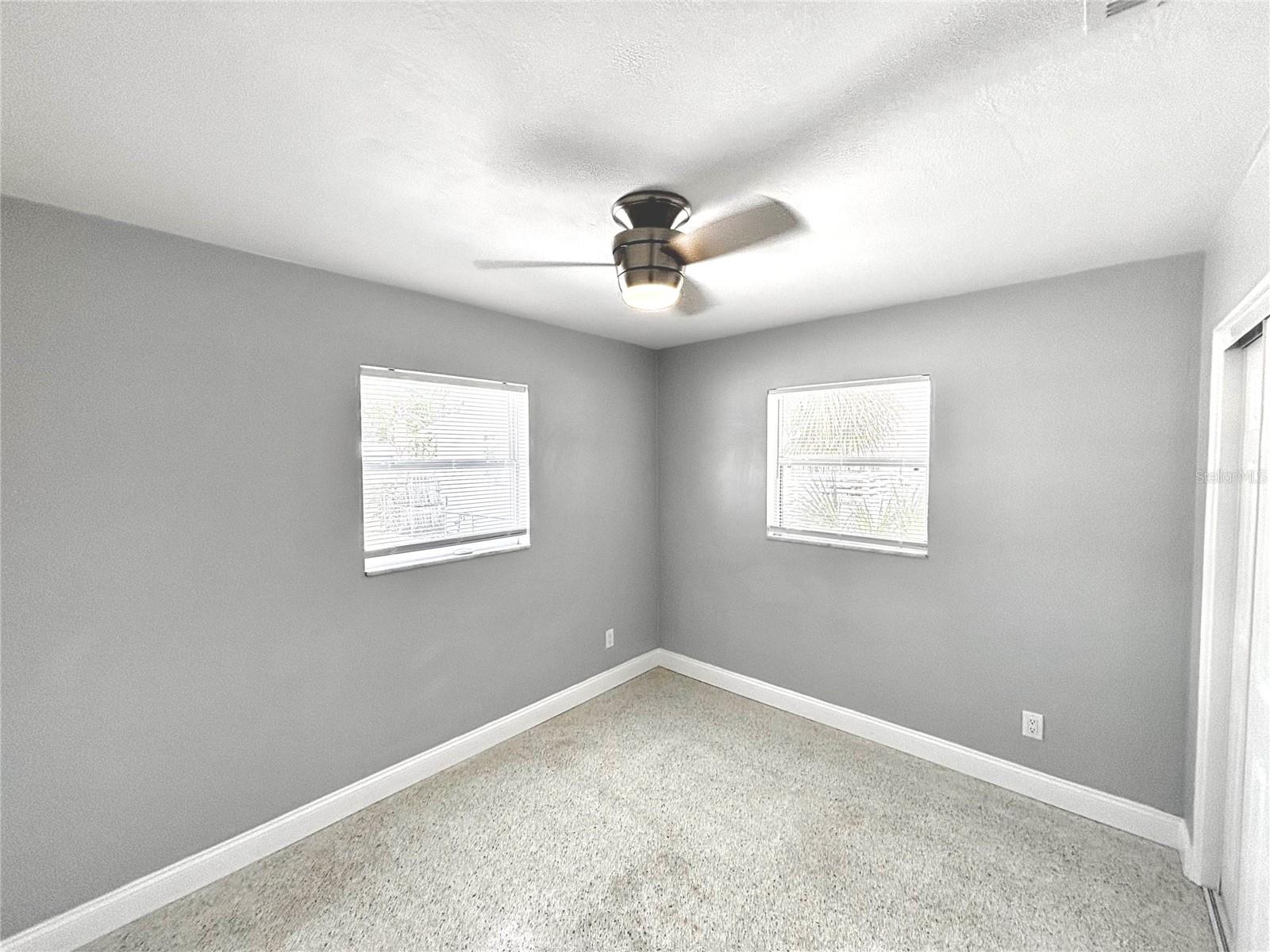 Image 11 of 18 For 2035 36th Avenue N