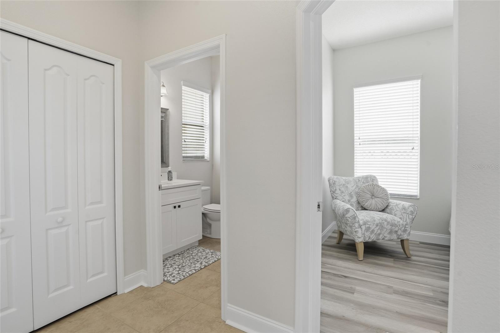 Listing photo id 23 for 4079 Windcrest Drive