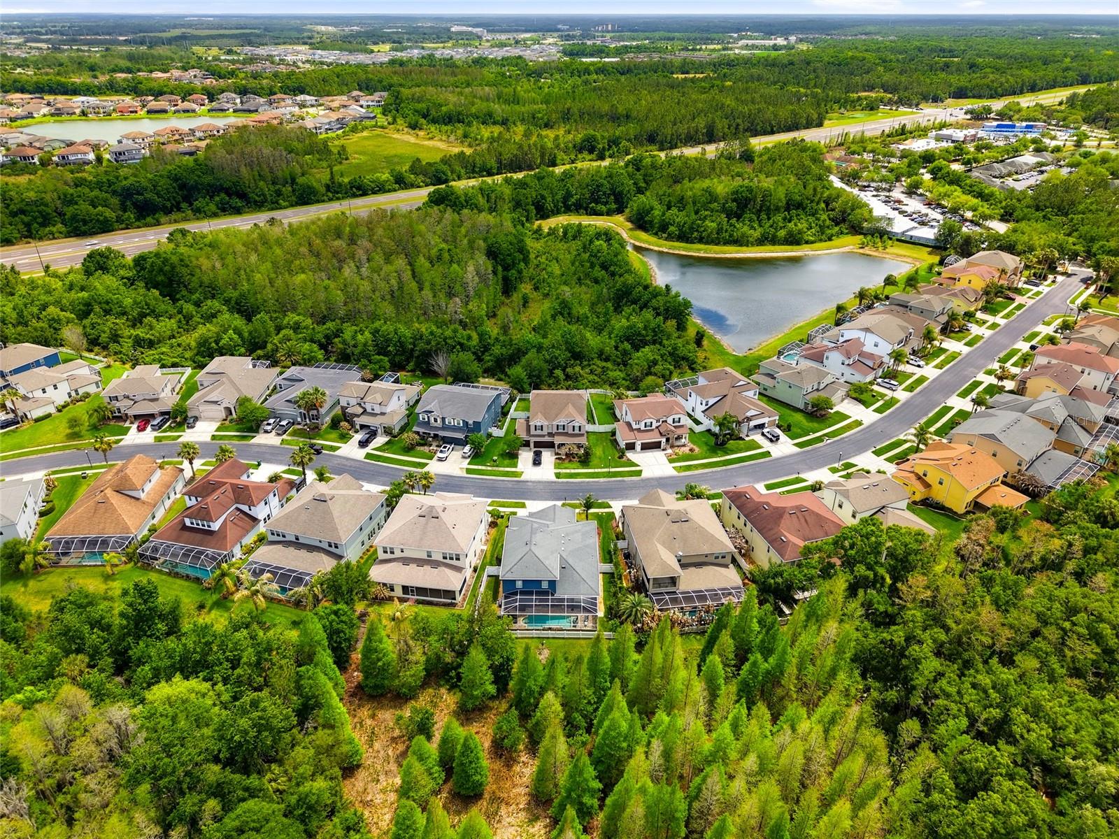 Listing photo id 44 for 4079 Windcrest Drive