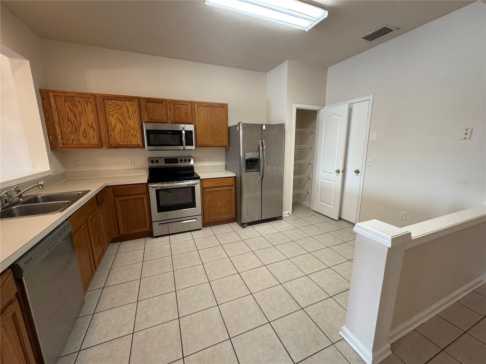 Image 6 of 30 For 2808 Conch Hollow Drive