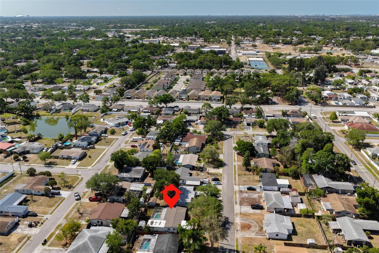 Listing photo id 37 for 8391 59th Lane N
