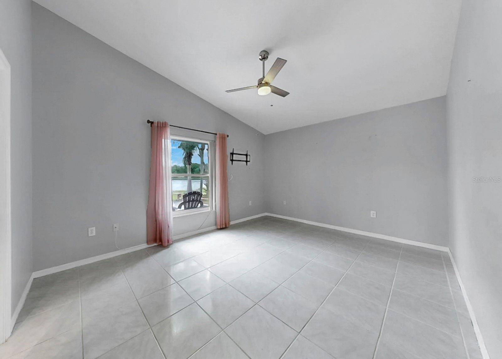 Image 21 of 26 For 220 Rosana Drive