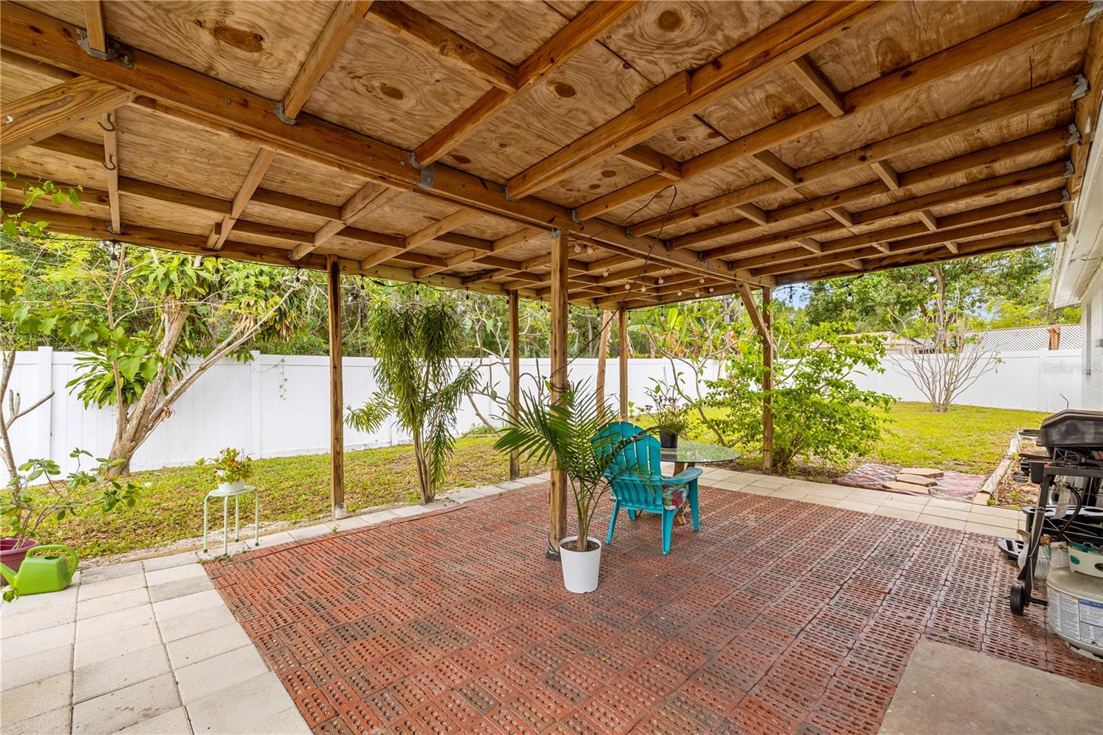 Image 18 of 23 For 5638 146th Terrace N