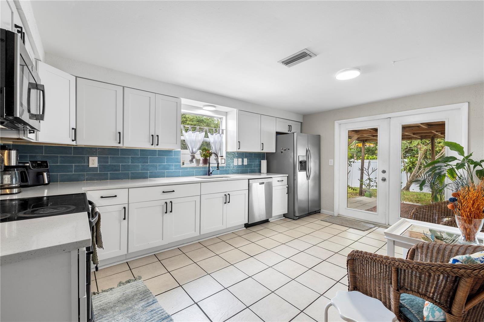 Image 6 of 23 For 5638 146th Terrace N