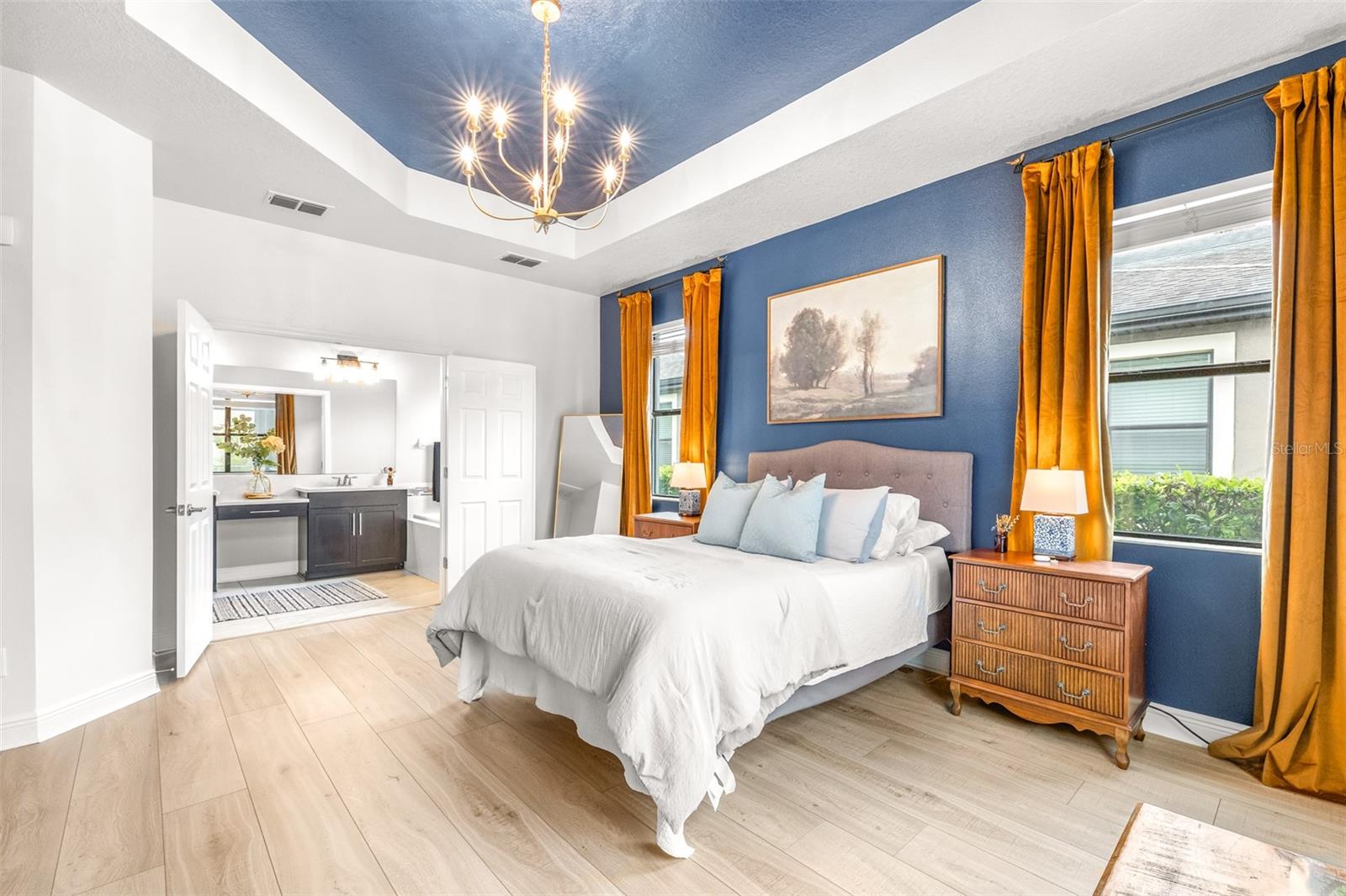 Listing photo id 1 for 21827 Billowy Jaunt Drive