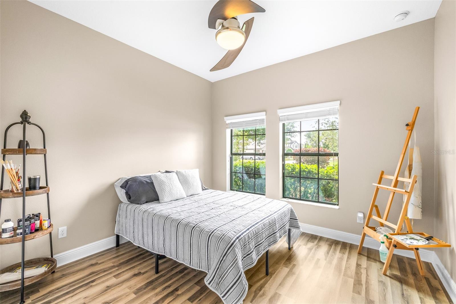 Listing photo id 36 for 21827 Billowy Jaunt Drive