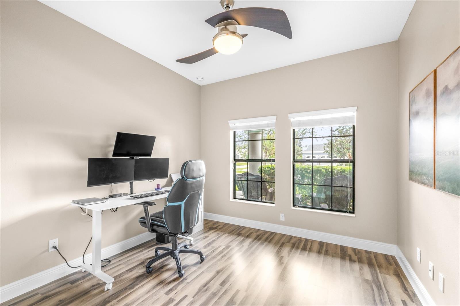 Listing photo id 40 for 21827 Billowy Jaunt Drive